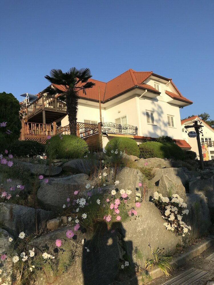 Namhae German Village Frankfurt Story