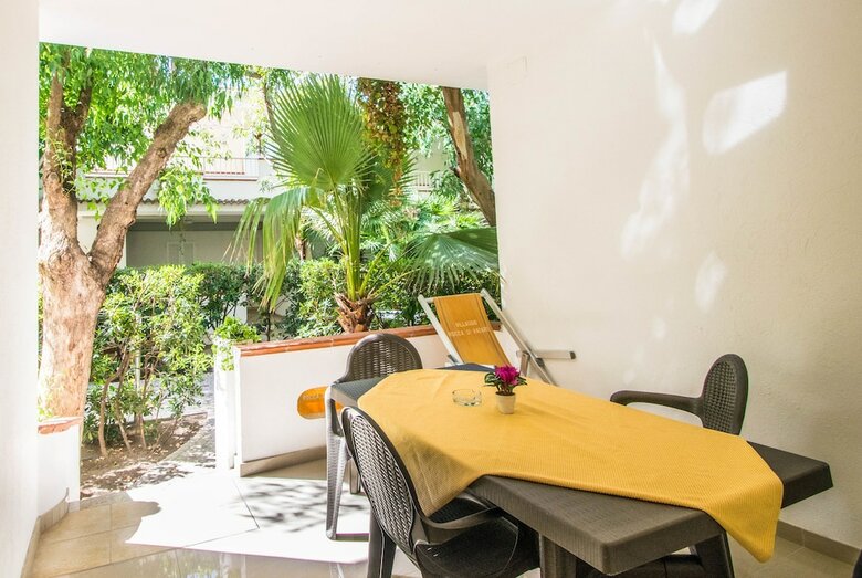 Residencia Resort Hotel Rocca Di Vadaro