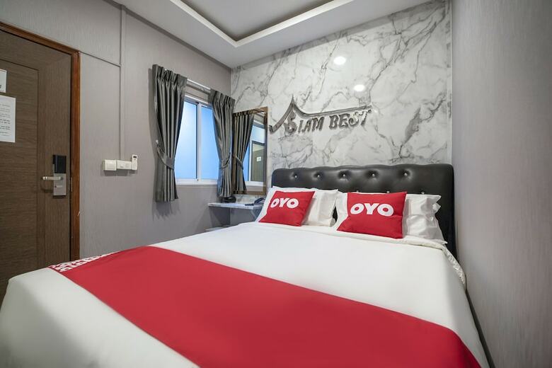 Hotel Oyo 455 Siam Best 2