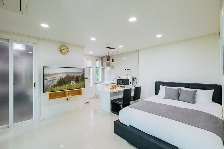 Arco Poolvilla Pension