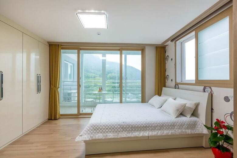 Pension Paradise Geoje (Ocean)