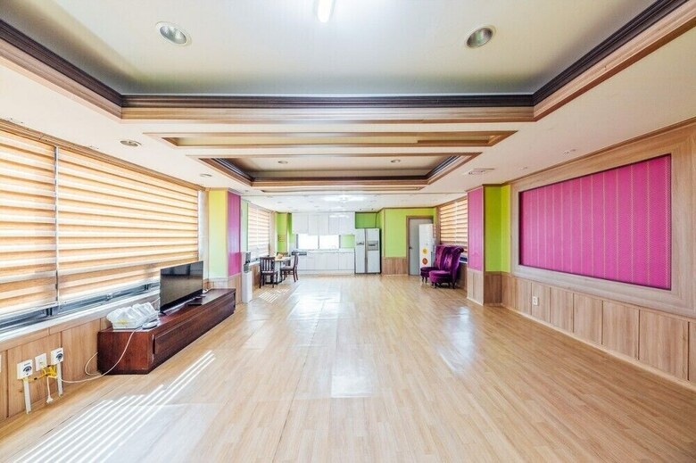 Apartamentos Eurwangni Some Pension