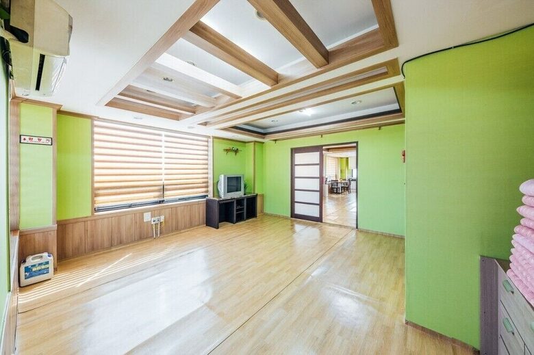 Apartamentos Eurwangni Some Pension