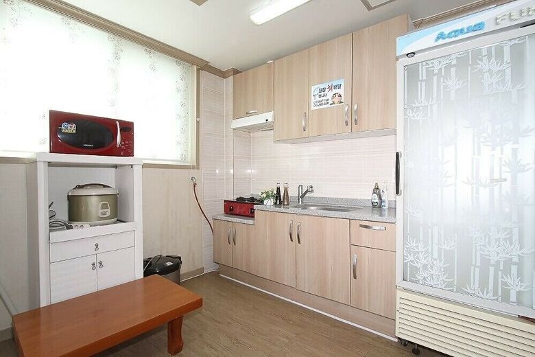 Walpo Donghae Pension 2