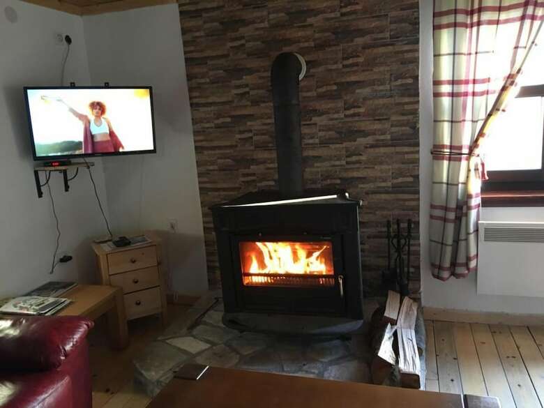 Posada Beautiful 2-bed Cottage With In ?abljak