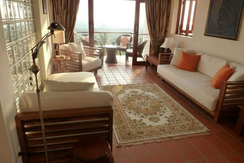 3 Bedroom Sunrise Sea View Villa Mussourie