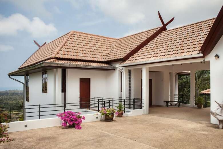 3 Bedroom Sunrise Sea View Villa Mussourie