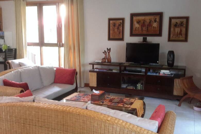 6 Bedroom Twin Villas On Beach Front Resort 11/12