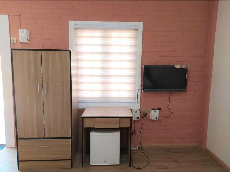 Sunrise Square Motel