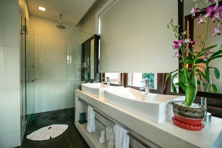 2 Bedroom Luxury Villa Heliconia Near Beach Front