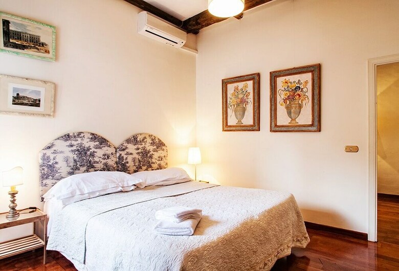 Apartamento Clock Terrace House - Fromhometorome