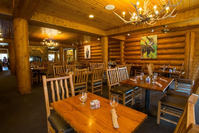 Hotel Headwater's Lodge & Cabins At Flagg Ranch