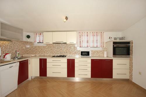 Apartments Ombla