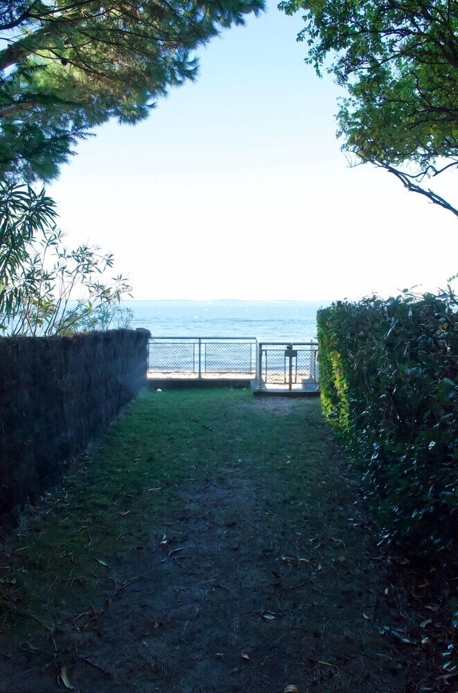 Apartamento Elegant Appartement - Pieds Dans L'eau