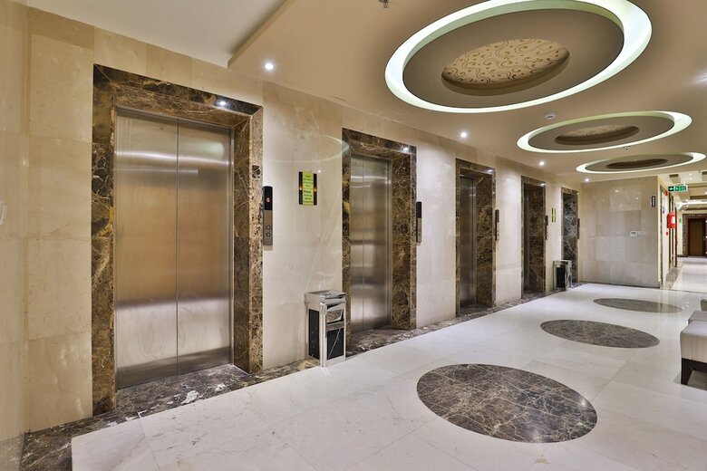 Oyo 418 Hotel Manazil Al Hour 2