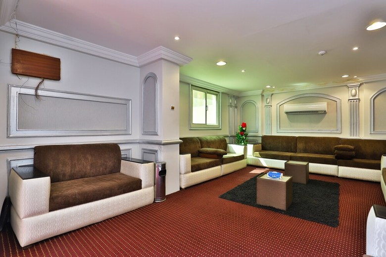 Oyo 435 Hams Al Layali Hotel