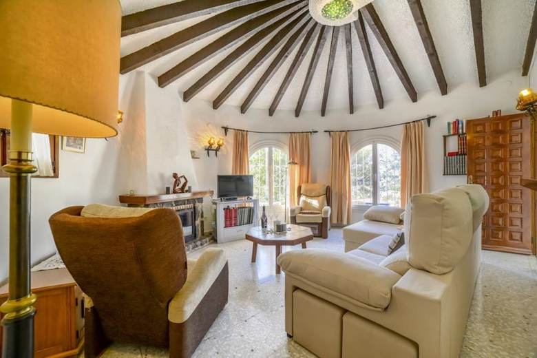 Villa - 3 Bedrooms With Pool And Wifi - 107479