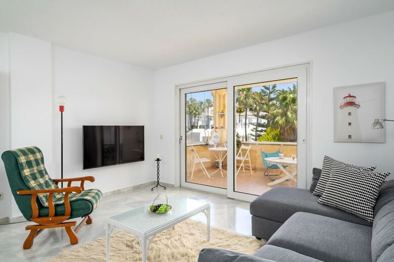 Villa Apartment - 2 Bedrooms With Pool And Wifi - 107805