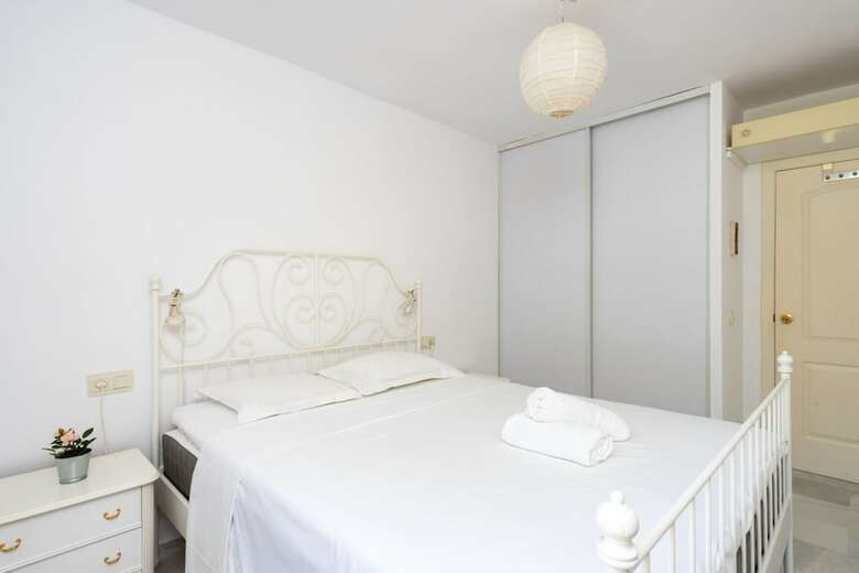 Villa Apartment - 2 Bedrooms With Pool And Wifi - 107805