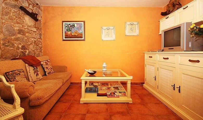 Villa House - 3 Bedrooms - 104954