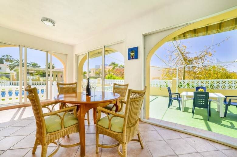 Villa - 3 Bedrooms With Pool - 104962
