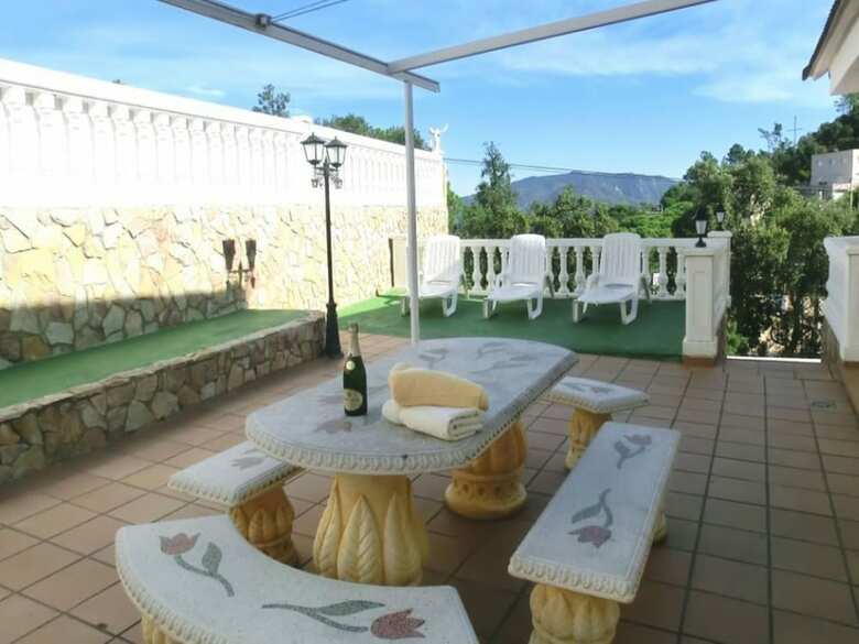 Villa - 6 Bedrooms With Pool And Wifi - 104106