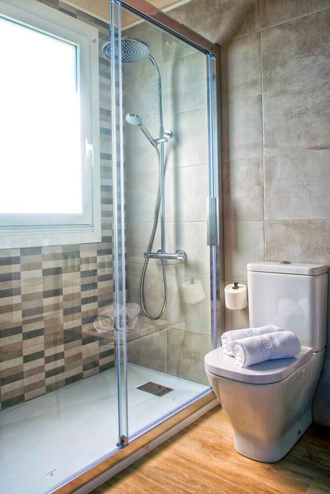 Villa - 2 Bedrooms With Pool And Wifi - 107948