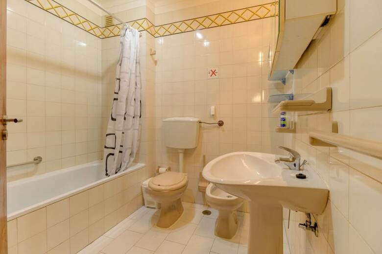 Villa Apartment - 1 Bedroom With Wifi - 107982