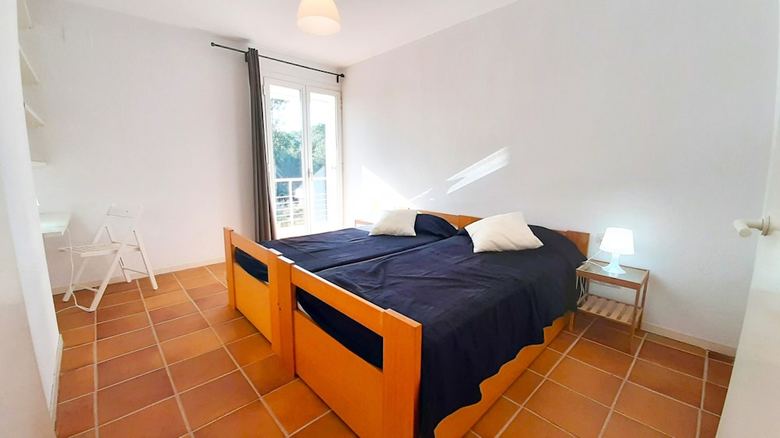 Villa - 4 Bedrooms With Pool And Wifi - 107985