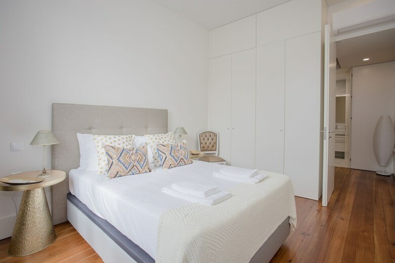 Apartamentos Liiiving - Downtown & Riverside Balcony