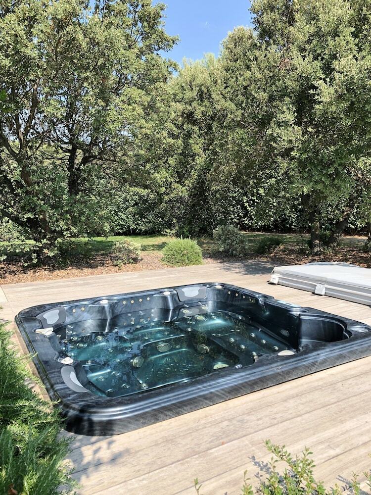 Locabed Villa Essentielle Lambesc