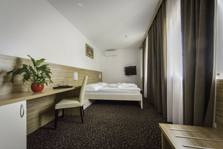 Hotel Guesthouse Vodnik