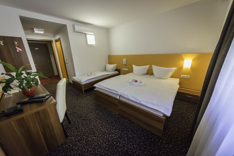 Hotel Guesthouse Vodnik