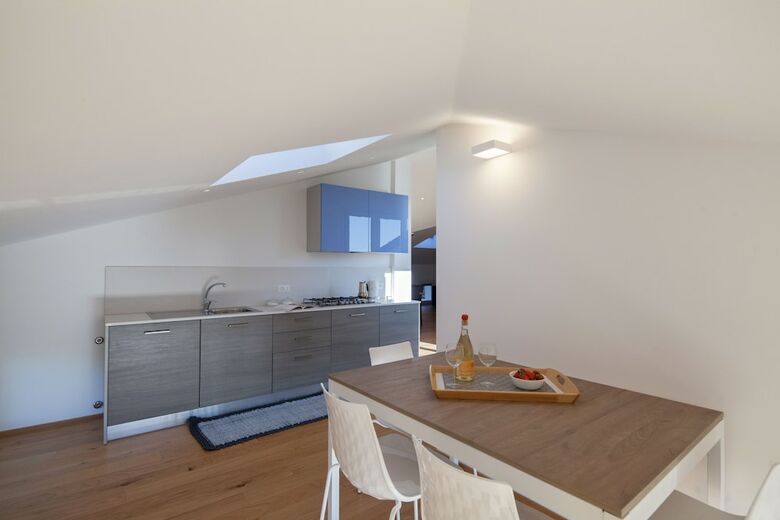 Apartamento Mansarda Sulla Spiaggia