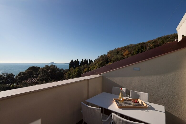 Apartamento Mansarda Sulla Spiaggia