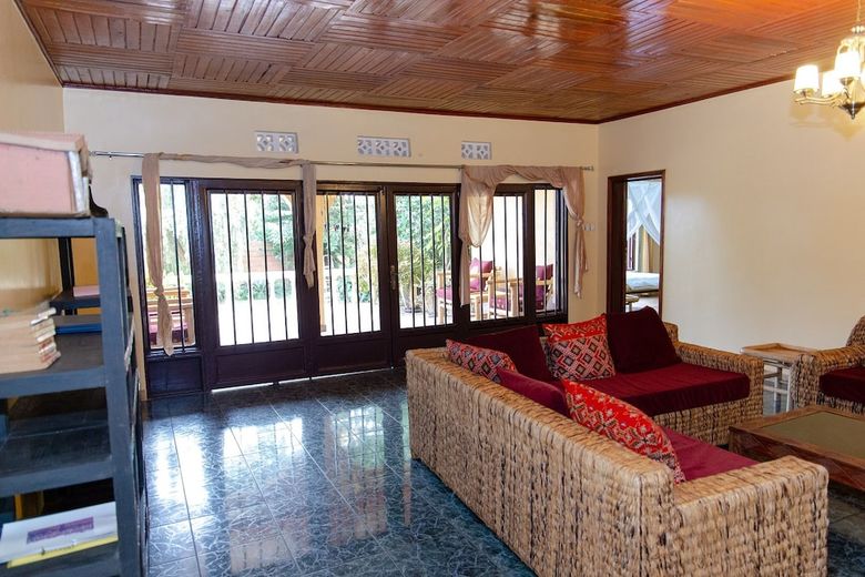 Hotel Ihuze Iwacu Apartment