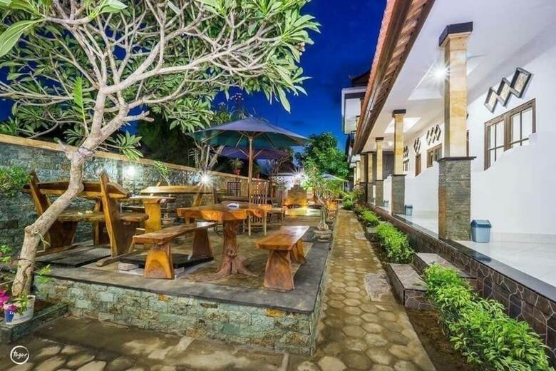 Hotel Widia Homestay