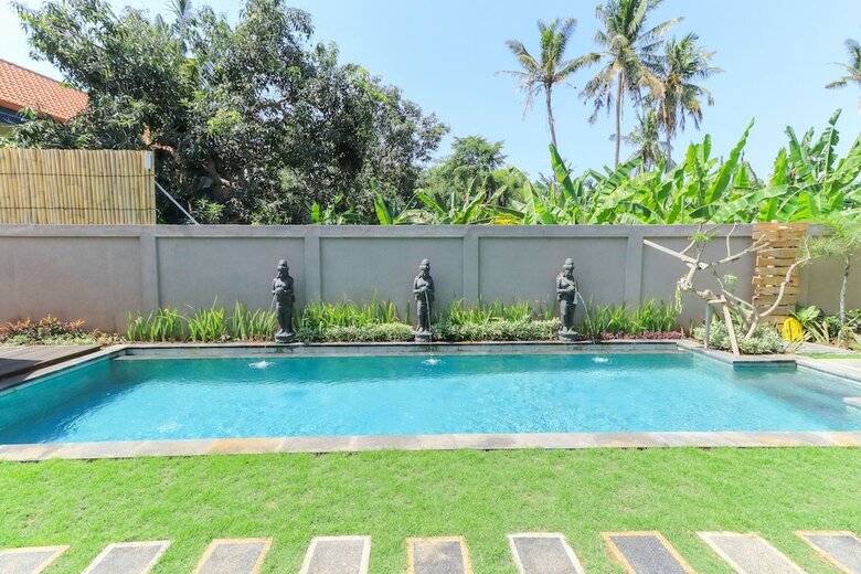 Hotel Tarisa Guest House