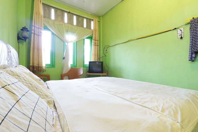 Hotel Rambung Homestay