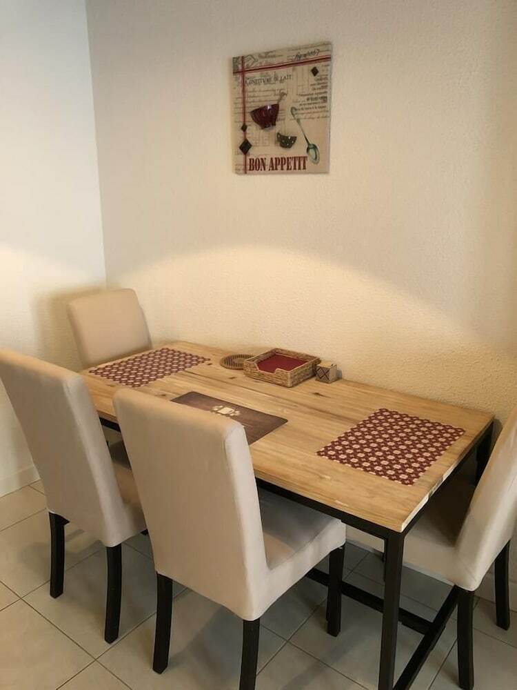 Apartamentos Le Charmant Zola