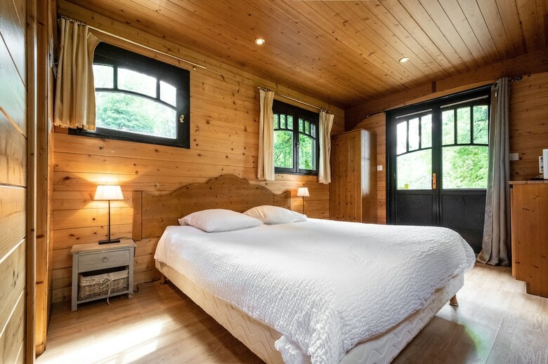Les Roulottes de La Champagne Campground