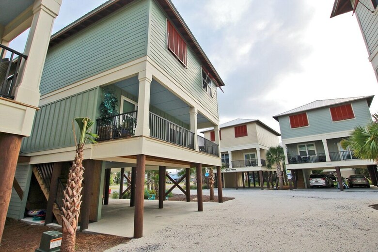 Nautical Breeze At Romeo Beach By Youngs Suncoast