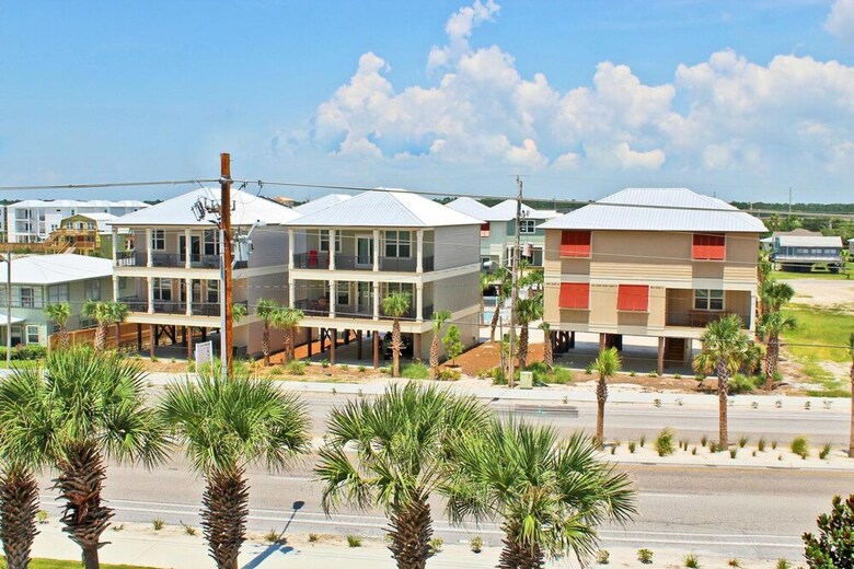 Nautical Breeze At Romeo Beach By Youngs Suncoast