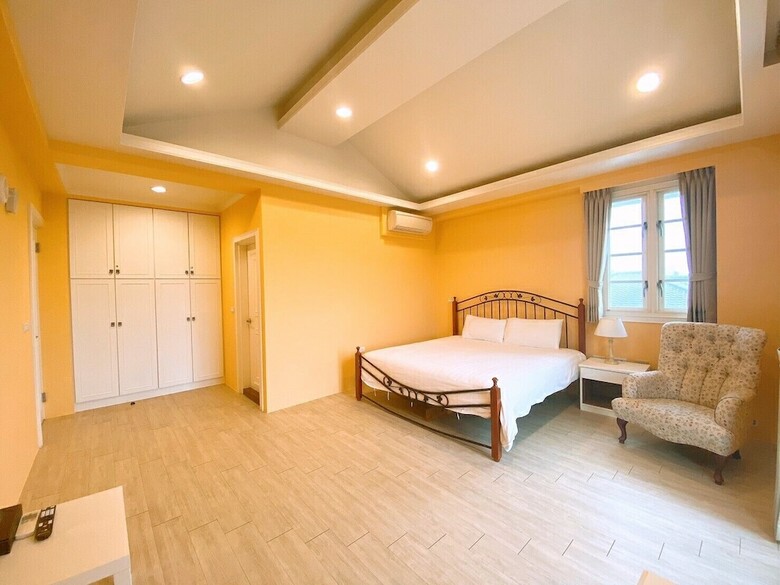 Hotel Isa Butterfly Kids Bnb