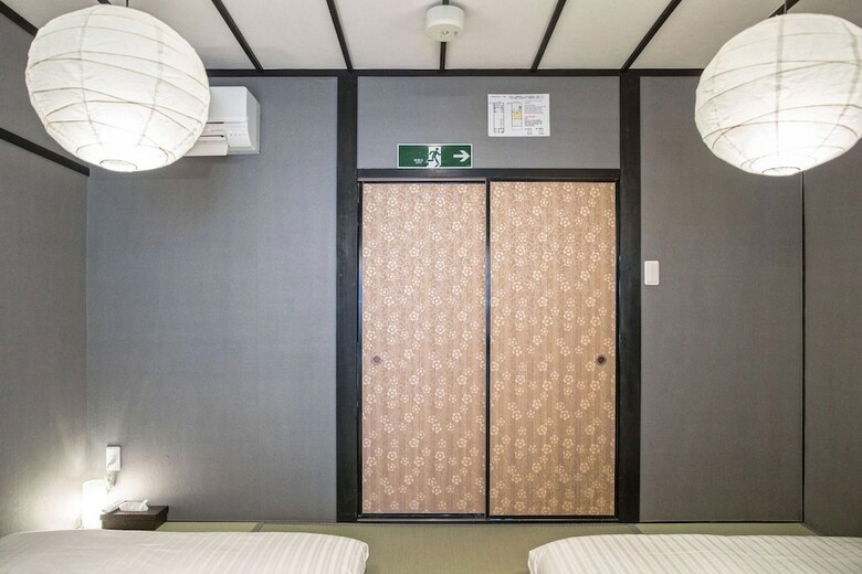 Osaka Zebrahouse Morinomiya
