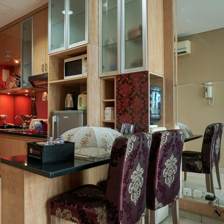 Modern 1br With City View Central Park Apartment