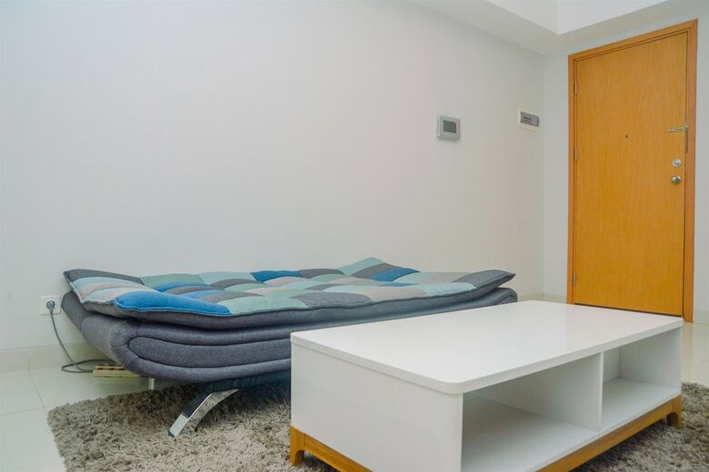 Spacious 1br Unit The Mansion Kemayoran Apartment