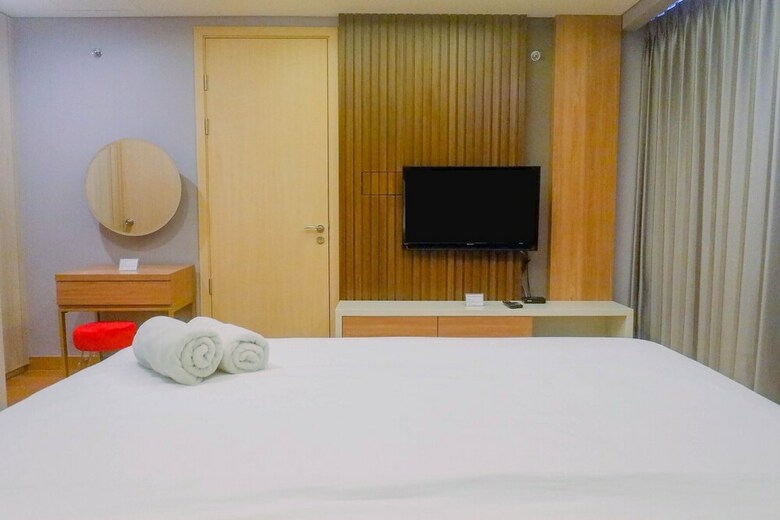 Luxurious & Spacious 2br Apartment At One East Residences