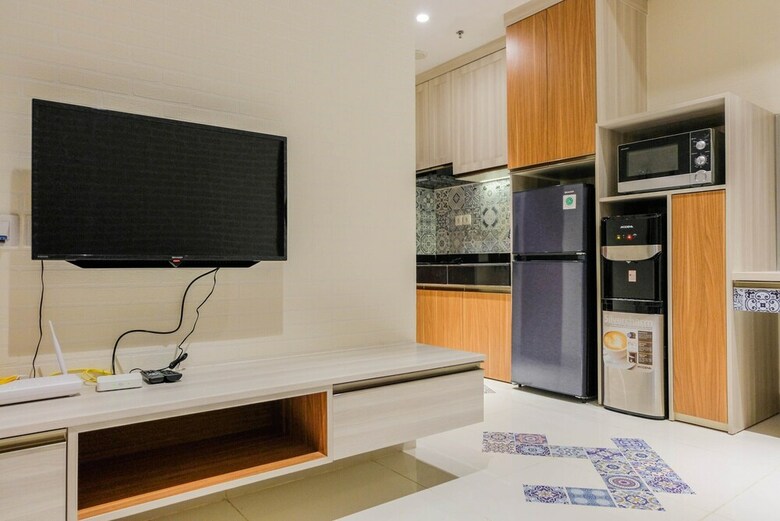 Stylish And Convenient Studio Roseville Apartment