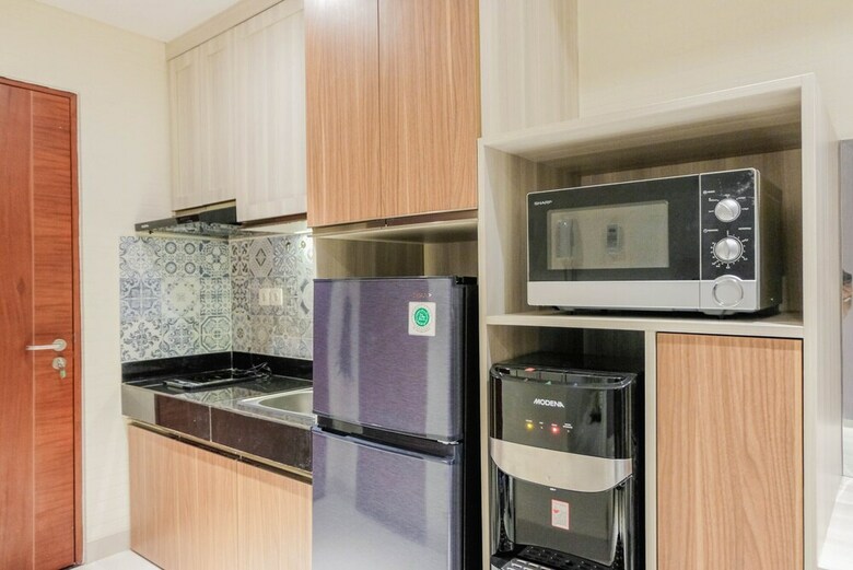 Stylish And Convenient Studio Roseville Apartment